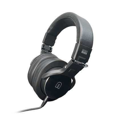 Powerful isolating headphones built for the drummer