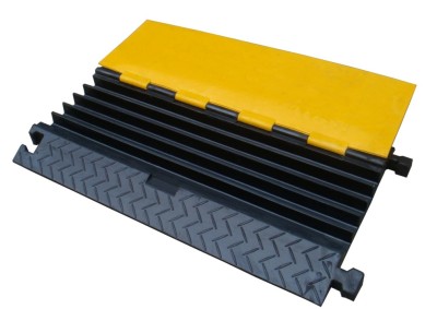 Cable Ramp 5, 5 way (33x30mm path size) cable Ramp 80 x 44.5 x 4.5 cm.