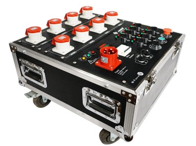 V6 8way Cotroller, Portable electric motor 8 way controller , built in flight case , emergency, power and operation buttons , lift control switches.