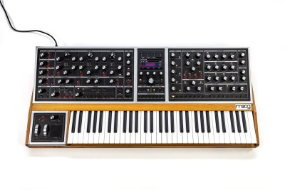 The One - Polyphonic Synthesizer 16-Voice