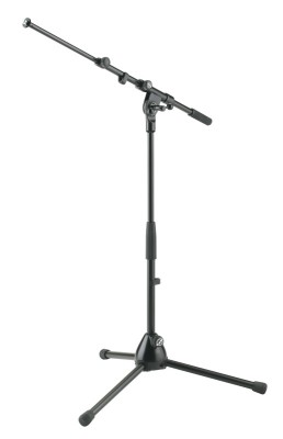25900-300-55 - K&M Microfoon Statief Laag met verstelbare Zwenkarm Zwart