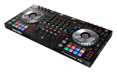 Pioneer DDJ-SZ2: MIDI controller Serato DJ software inclus