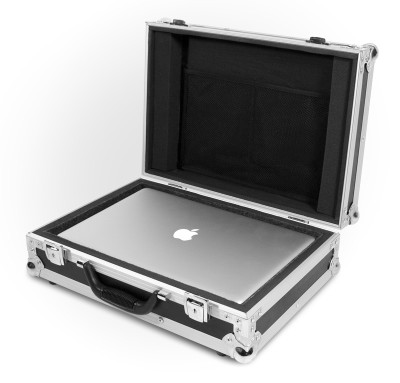 WATER RESITANT CASE FOR 17" LAPTOPS WITH STORGAE COMP.