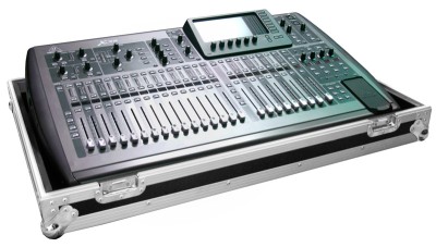 case for Behringer X32 mixer with low profile wheels