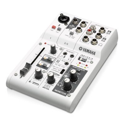Yamaha AG03 -  3-channel mixer/USB audio interface